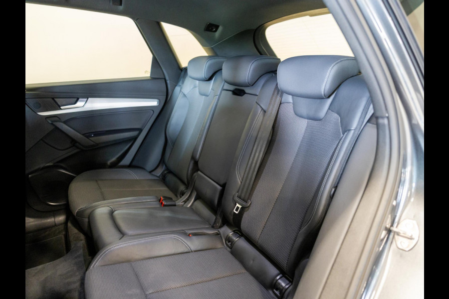 Audi Q5 50 TFSI e S-Line edition SOH 93% / 300pk / Achteruitrij camera / NAP / Dealer onderhouden /