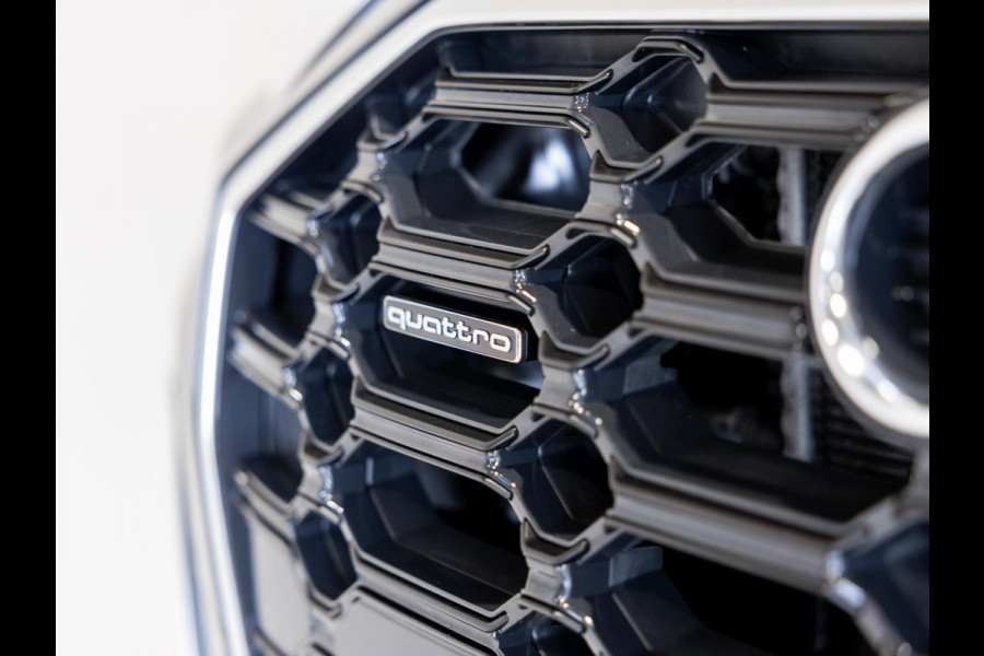 Audi Q5 50 TFSI e S-Line edition SOH 93% / 300pk / Achteruitrij camera / NAP / Dealer onderhouden /