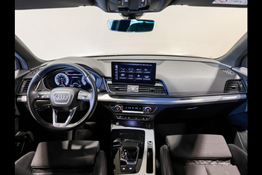 Audi Q5 50 TFSI e S-Line edition SOH 93% / 300pk / Achteruitrij camera / NAP / Dealer onderhouden /