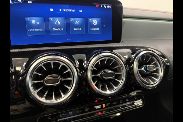 Mercedes-Benz CLA-Klasse 250 e Star Edition Panoramadak Advance Sound AMG NAP