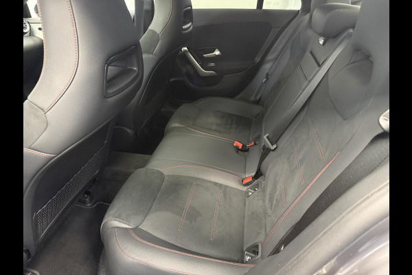 Mercedes-Benz CLA-Klasse 250 e Star Edition Panoramadak Advance Sound AMG NAP