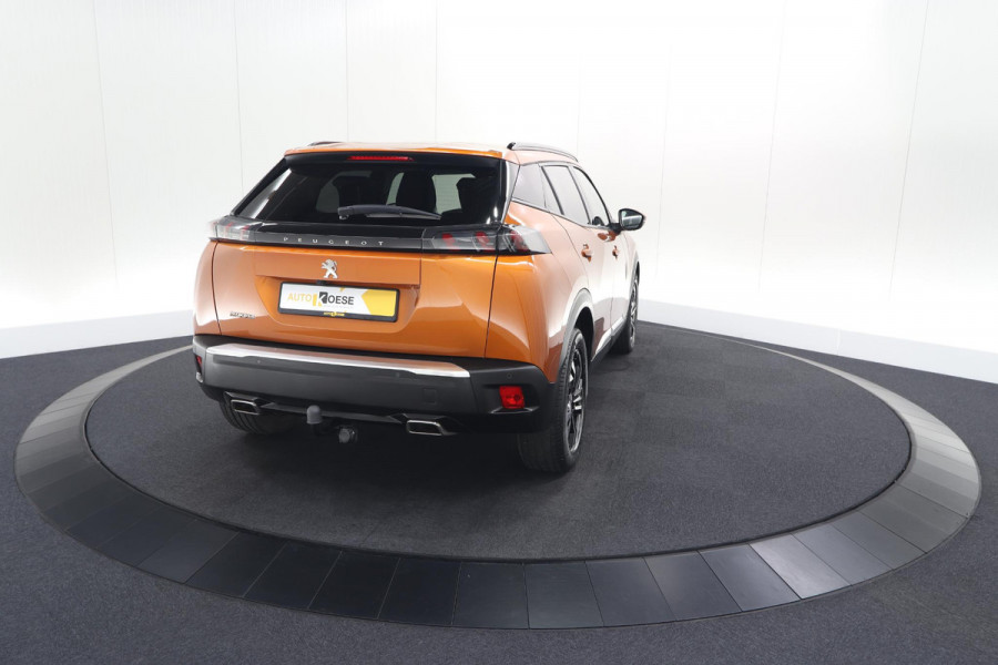 Peugeot 2008 PureTech 130 Allure Pack | Trekhaak | Adaptieve Cruise Control | Camera | Stoelverwarming