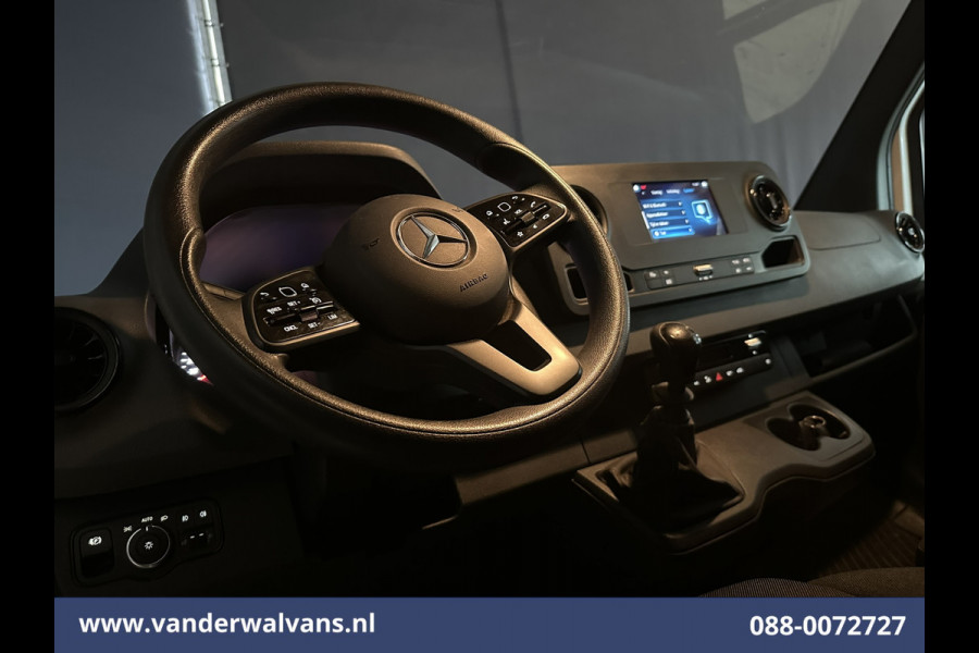 Mercedes-Benz Sprinter 315 CDI 150pk L3H2 Euro6 Airco | Camera | Apple Carplay | Chauffeursstoel | Cruisecontrol Android Auto, Stoelverwarming, 270 Graden Achterdeuren, Bijrijdersbank