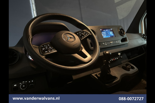 Mercedes-Benz Sprinter 315 CDI 150pk L3H2 Euro6 Airco | Camera | Apple Carplay | Chauffeursstoel | Cruisecontrol Android Auto, Stoelverwarming, 270 Graden Achterdeuren, Bijrijdersbank