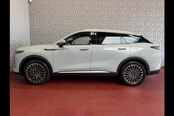 Omoda 9 OMODA 9 PREMIUM TECH GRAY AWD 145 KM ELEC MET BENZINE 1000KM 538 PK | 4WD 4X4