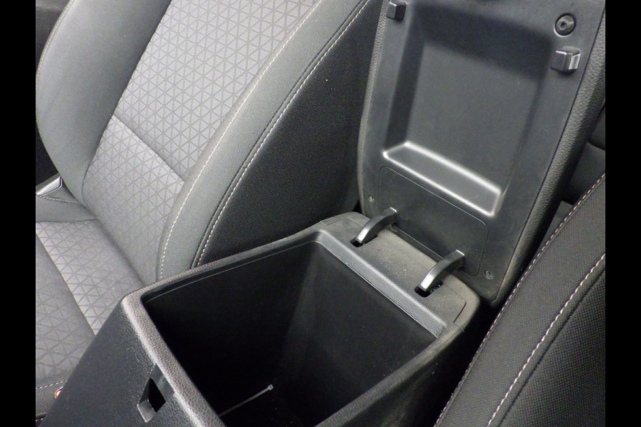 Kia Ceed Sportswagon 1.4 T-GDi Automaat DynamicLine, Camera, Airco, NL/NAP!