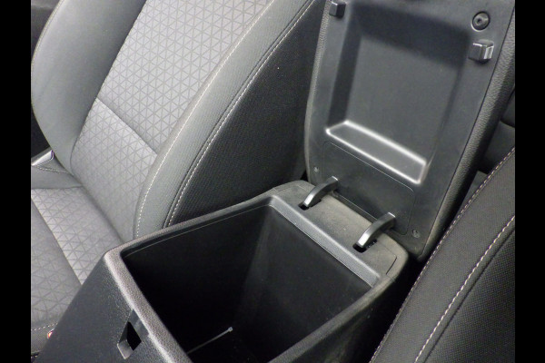Kia Ceed Sportswagon 1.4 T-GDi Automaat DynamicLine, Camera, Airco, NL/NAP!