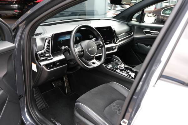 Kia Sportage 1.6 T-GDi MHEV GT-Line *13.125km* 360° Camera | Leder/Alcantara *Als Nieuw* 5 X OP VOORRAAD