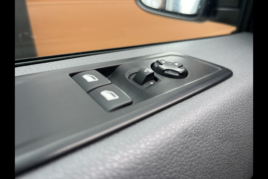 Opel Vivaro 2.0 CDTI 123pk E6 L2 Edition Automaat Lease €287p/m, Trekhaak,  Airco, PDC, Navi, Carplay, Camera, Onderhouds historie aanwezig