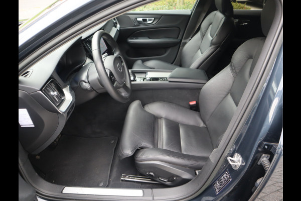 Volvo V60 2.0 B3 Plus Bright Navi / Carplay / Stoel-Stuurverw / Elek Trekhaak / Camera / Stoelmemory / BTW Auto