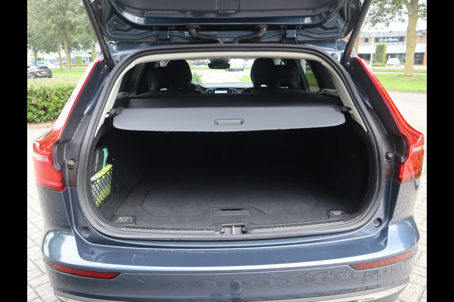 Volvo V60 2.0 B3 Plus Bright Navi / Carplay / Stoel-Stuurverw / Elek Trekhaak / Camera / Stoelmemory / BTW Auto