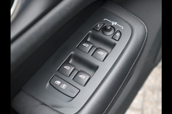 Volvo V60 2.0 B3 Plus Bright Navi / Carplay / Stoel-Stuurverw / Elek Trekhaak / Camera / Stoelmemory / BTW Auto