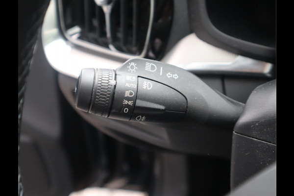 Volvo V60 2.0 B3 Plus Bright Navi / Carplay / Stoel-Stuurverw / Elek Trekhaak / Camera / Stoelmemory / BTW Auto