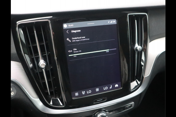 Volvo V60 2.0 B3 Plus Bright Navi / Carplay / Stoel-Stuurverw / Elek Trekhaak / Camera / Stoelmemory / BTW Auto