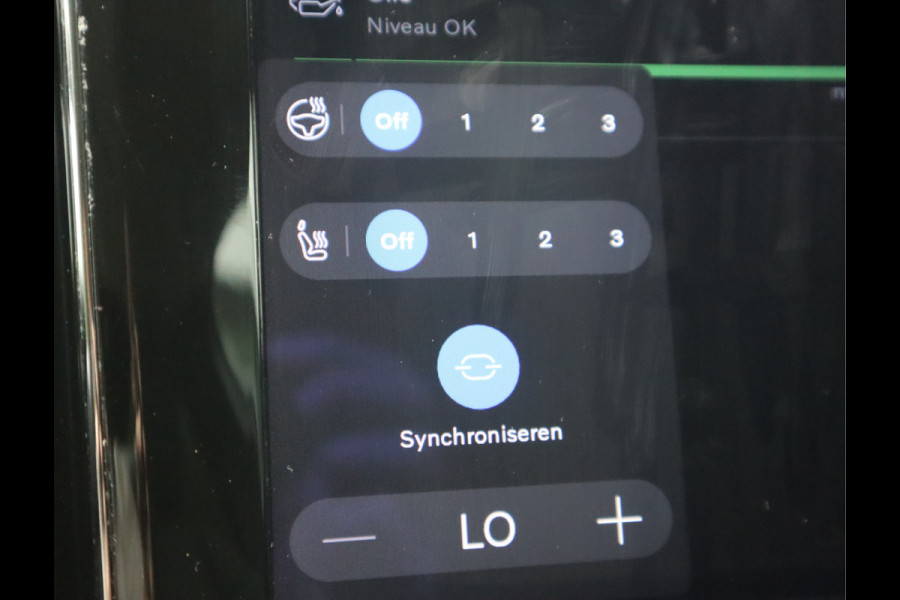 Volvo V60 2.0 B3 Plus Bright Navi / Carplay / Stoel-Stuurverw / Elek Trekhaak / Camera / Stoelmemory / BTW Auto