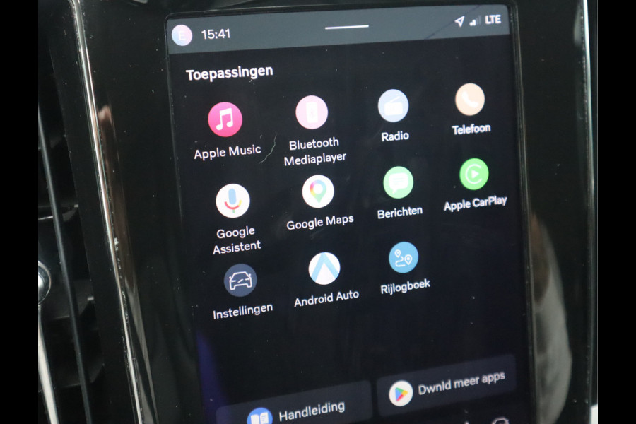 Volvo V60 2.0 B3 Plus Bright Navi / Carplay / Stoel-Stuurverw / Elek Trekhaak / Camera / Stoelmemory / BTW Auto
