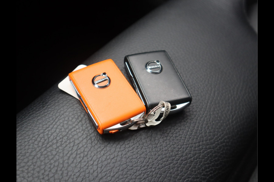 Volvo V60 2.0 B3 Plus Bright Navi / Carplay / Stoel-Stuurverw / Elek Trekhaak / Camera / Stoelmemory / BTW Auto