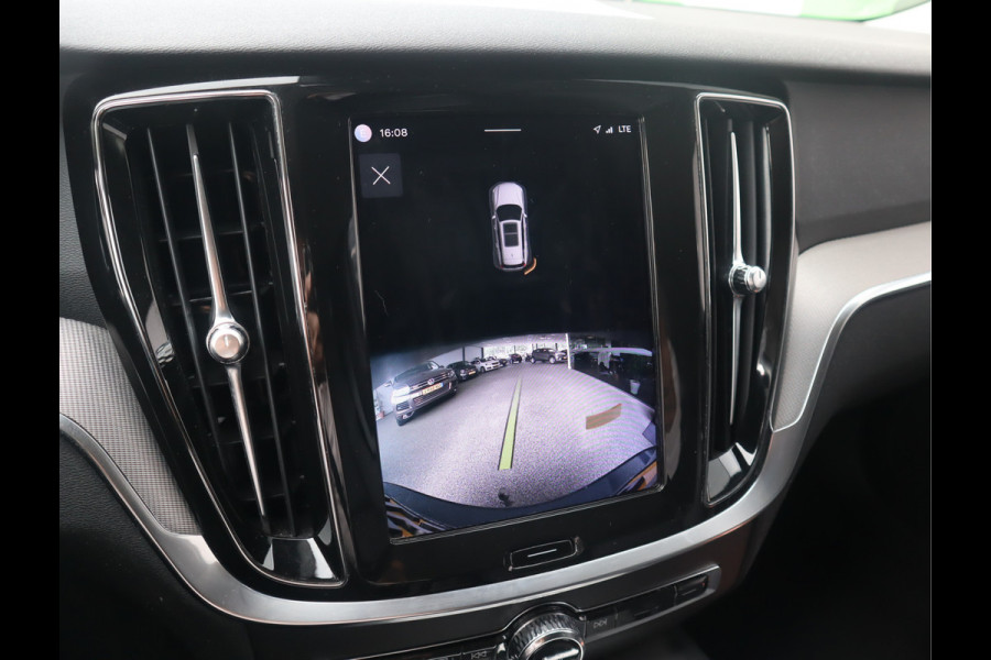 Volvo V60 2.0 B3 Plus Bright Navi / Carplay / Stoel-Stuurverw / Elek Trekhaak / Camera / Stoelmemory / BTW Auto