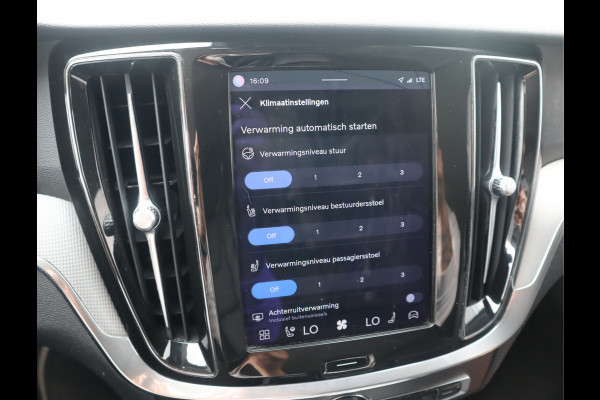 Volvo V60 2.0 B3 Plus Bright Navi / Carplay / Stoel-Stuurverw / Elek Trekhaak / Camera / Stoelmemory / BTW Auto