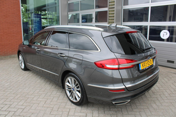 Ford Mondeo Wagon 2.0 IVCT HEV Vignale | 104.700 KM | Lederen interieur | Trekhaak | Adaptieve Cruise Control
