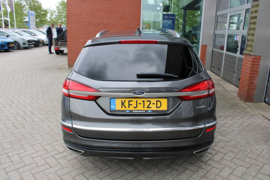 Ford Mondeo Wagon 2.0 IVCT HEV Vignale | 104.700 KM | Lederen interieur | Trekhaak | Adaptieve Cruise Control