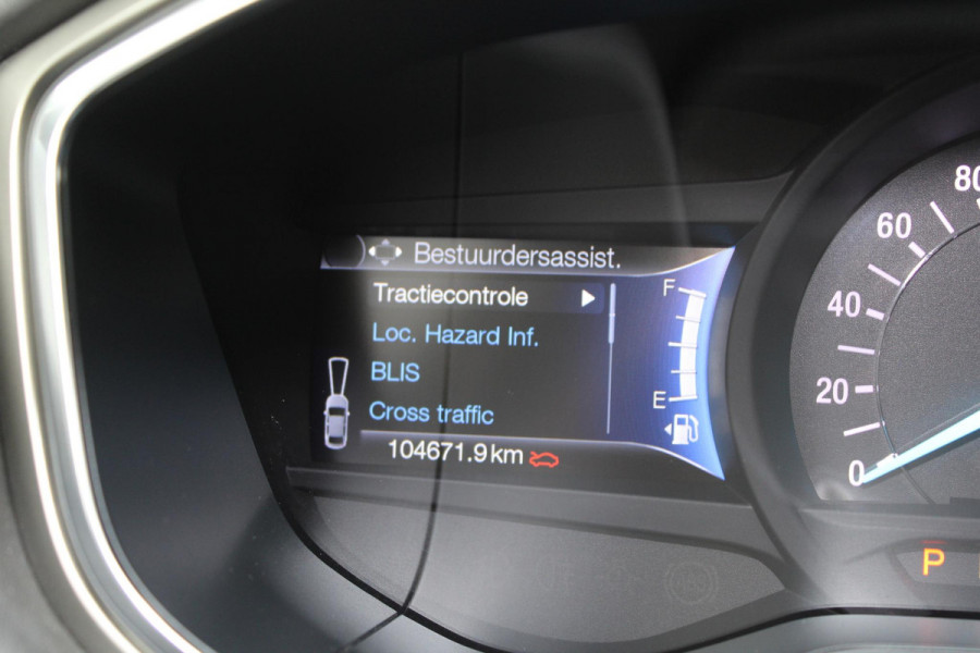 Ford Mondeo Wagon 2.0 IVCT HEV Vignale | 104.700 KM | Lederen interieur | Trekhaak | Adaptieve Cruise Control