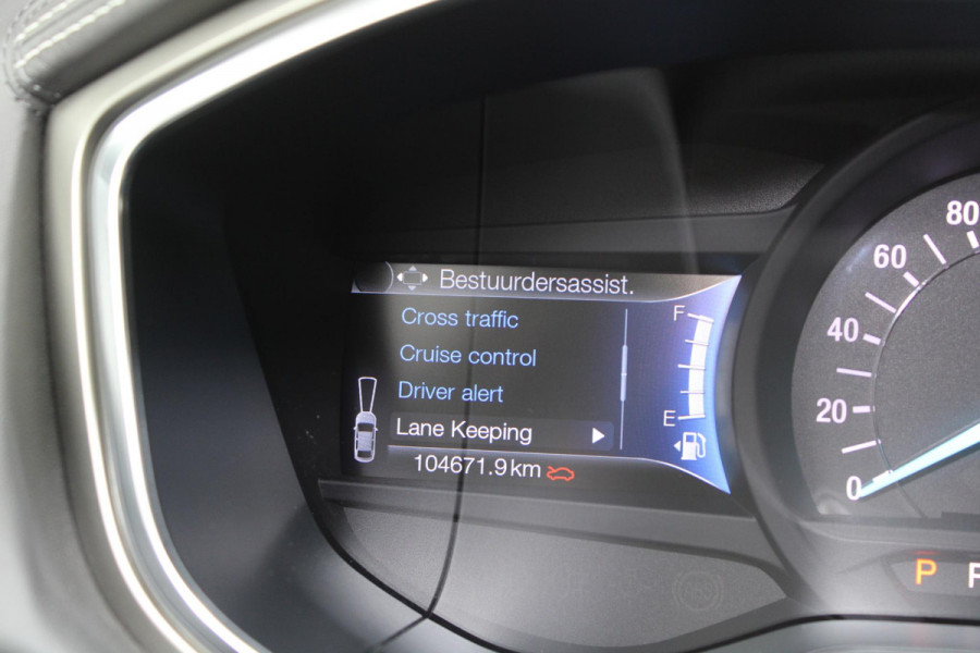 Ford Mondeo Wagon 2.0 IVCT HEV Vignale | 104.700 KM | Lederen interieur | Trekhaak | Adaptieve Cruise Control