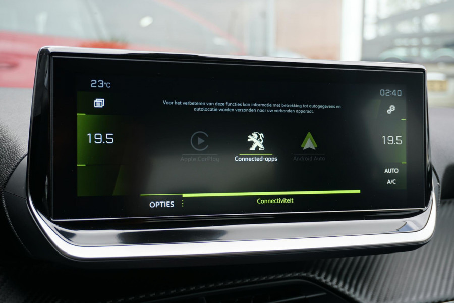 Peugeot 208 1.2 PureTech Allure Pack + CAMERA / 3D COCKPIT / STOELVERWARMING / APPLE CARPLAY / TREKHAAK