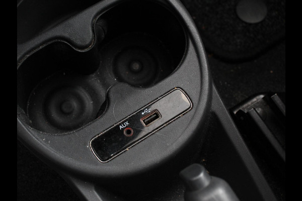 Fiat 500C 1.0 Hybrid Lounge Navigatie Parkeersensoren Achter Cruise Control Lichtmetalen Velgen Climatronic