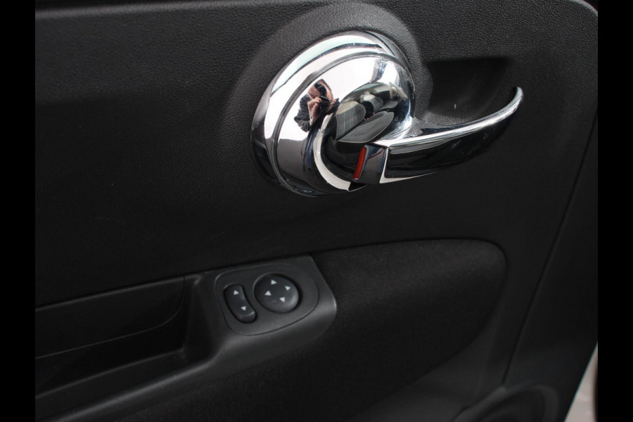Fiat 500C 1.0 Hybrid Lounge Navigatie Parkeersensoren Achter Cruise Control Lichtmetalen Velgen Climatronic