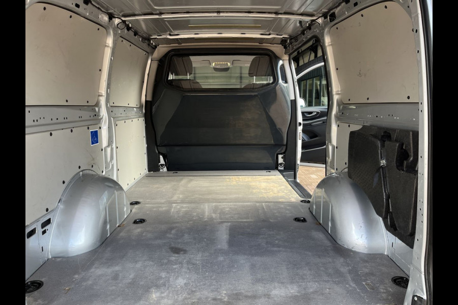 Mercedes-Benz Vito 114 CDI 136pk E6 Automaat L2 Lease €338 p/m, Airco, Navi, Carplay, PDC, Camera, Volledig onderhoudshistorie aanwezig