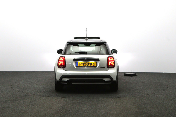 MINI 3-deurs 1.5 Cooper 136 PK Automaat Camden Plus Edition, Panoramadak, LED, Leder, Climate Control