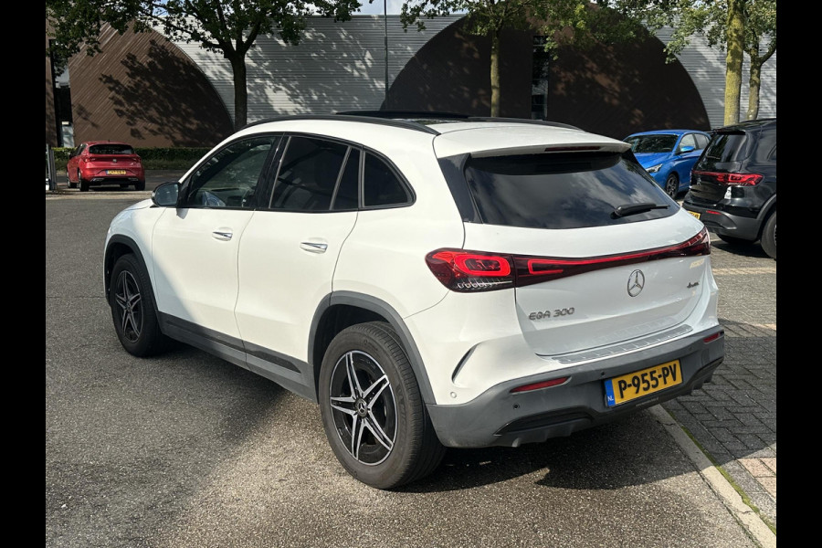 Mercedes-Benz EQA 300 4MATIC Business Solution AMG 67 kWh UNIEK! 19.000KM!| SOH 99%| VAN: 36.900,- VOOR: 34.877,- UW HERFSTVOORDEEL: 2.023,-| ADAPTIVE CRUISE| TREKHAAK| ORIGINEEL NEDERLANDS NAP.| PANO| ELEKTRISCHE STOELEN MET MEMORY| 360 CAMERA| SUPER COMPLEET!|