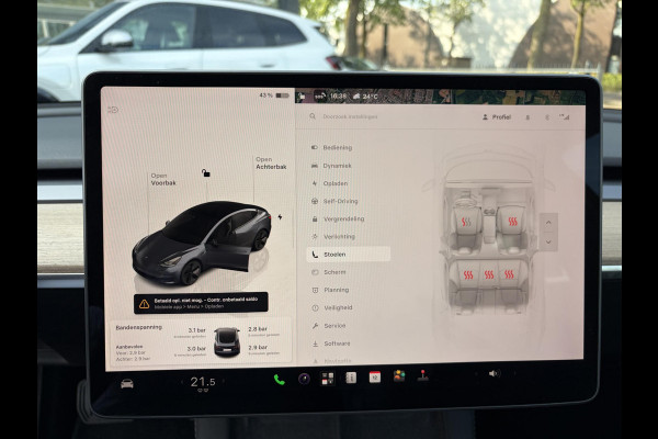 Tesla Model 3 Long Range AWD 75 kWh VAN: 35.900,- VOOR: 33.440,- UW HERFSTVOORDEEL: 2.460,-| FABRIEKSGARANTIE OP ACCU & AANDRIJFLIJN TOT 2031 OF 192.000 KM + ALGEMENE AUTO T/M 06-2027 of 80.000KM! BTW verrekenbaar