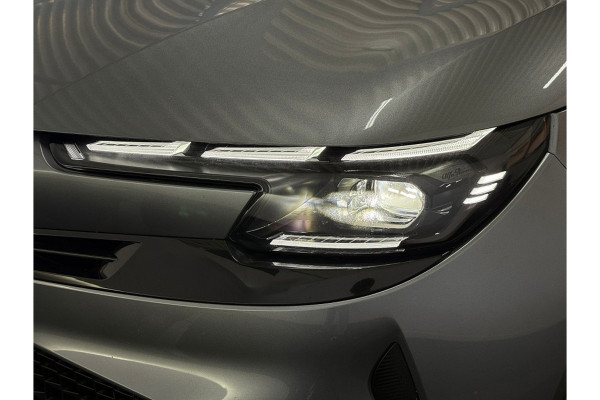 Alfa Romeo junior 1.2 Turbo Hybrid Ibrida Speciale MATRIX LED/DODEHOEK DETECTIE/VERWARMD VOORRUIT