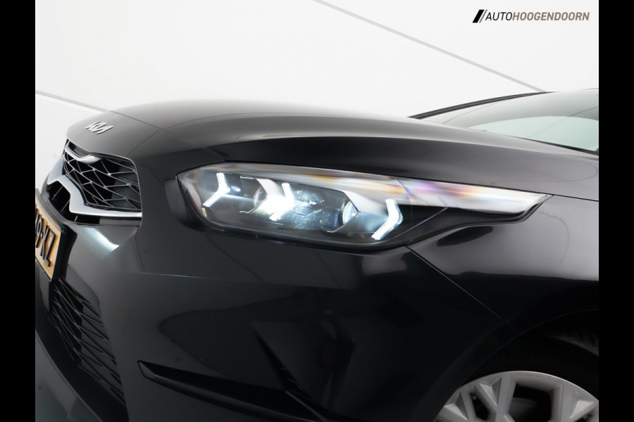 Kia Ceed 1.5 T-GDi MHEV DynamicLine Luxe (APPLE CARPLAY,ACHTERUITRIJCAMERA,PARKEERSENSOREN,LANE ASSIST,ADAPTIVE CRUISE,TOPCONDITIE