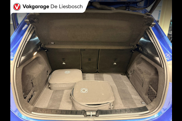 Mercedes-Benz GLA 250 e PHEV Star Edition AMG Line / Navigatie / Panoramadak / Camera/ Apple Carplay/leer alcantara