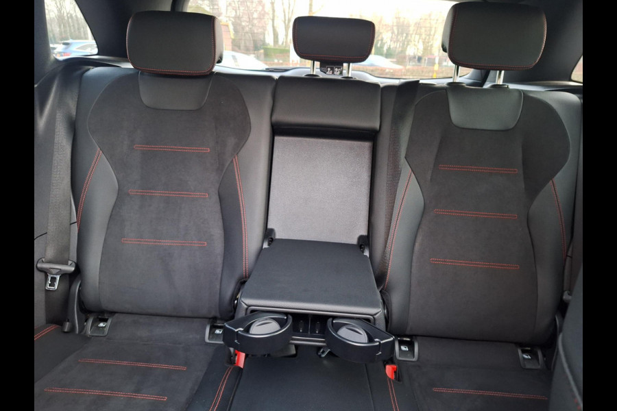 Mercedes-Benz B-Klasse 250 e Business Solution AMG Limited | Pano | AMG pack | Digt Dash |