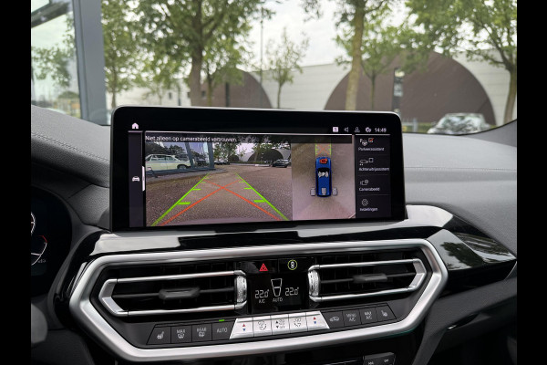 BMW iX3 High Executive 80 kWh M-SPORT SHADOW| SOH 99%| VAN: 43.900,- VOOR: 40.877,- UW HERFSTVOORDEEL: 3.023,| SUPER COMPLEET!| 360 CAMERA| HARMAN KARDON| ELEKTRISCHE STOELEN| HUD|DRIVING ASS. PROFF!| ELEKTRISCHE ACHTERKLEP| GESTURE CONTROL|