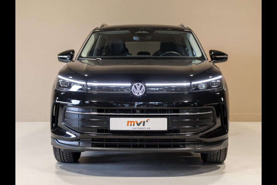Volkswagen Tiguan 1.5 eTSI Life Edition / 130pk / Rondomzicht camera / Dodehoek assistent / Stoelverwarming /