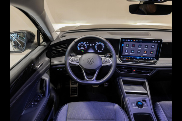 Volkswagen Tiguan 1.5 eTSI Life Edition / 130pk / Rondomzicht camera / Dodehoek assistent / Stoelverwarming /