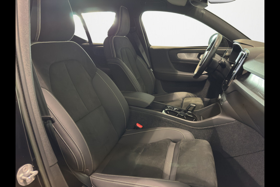 Volvo XC40 T4 Aut. Plug-in hybrid Plus Dark Parkeercamera Stoelverwarming 211pk