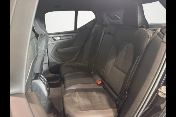 Volvo XC40 T4 Aut. Plug-in hybrid Plus Dark Parkeercamera Stoelverwarming 211pk