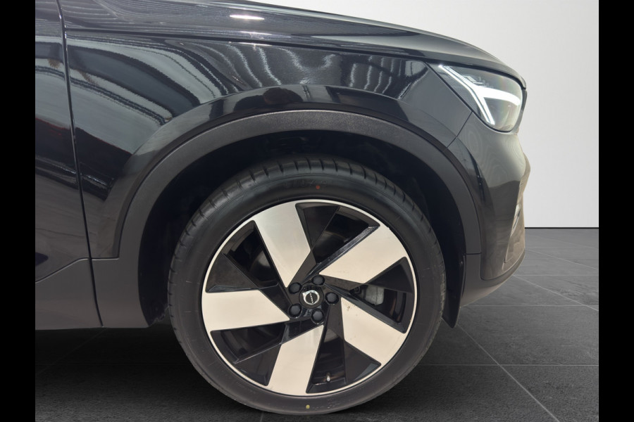 Volvo XC40 T4 Aut. Plug-in hybrid Plus Dark Parkeercamera Stoelverwarming 211pk