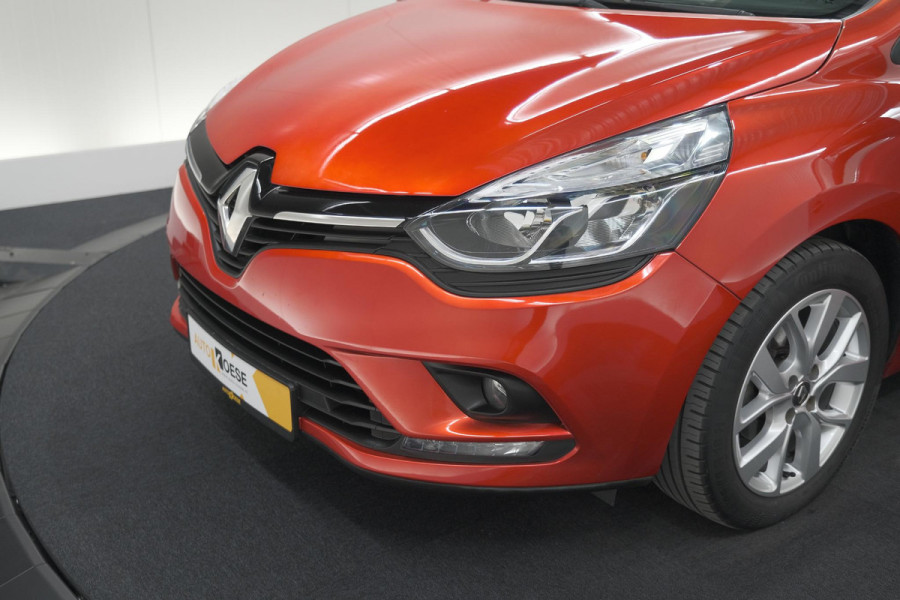 Renault Clio TCe 90 Limited | Trekhaak | Parkeersensoren | Navigatie | Cruise Control | Begrenzer | Bluetooth Verbinding