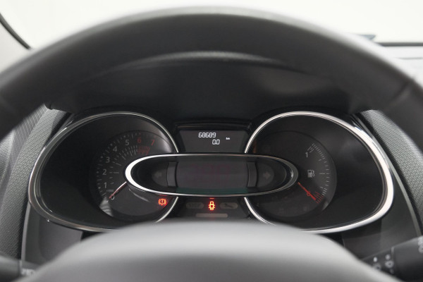 Renault Clio TCe 90 Limited | Trekhaak | Parkeersensoren | Navigatie | Cruise Control | Begrenzer | Bluetooth Verbinding