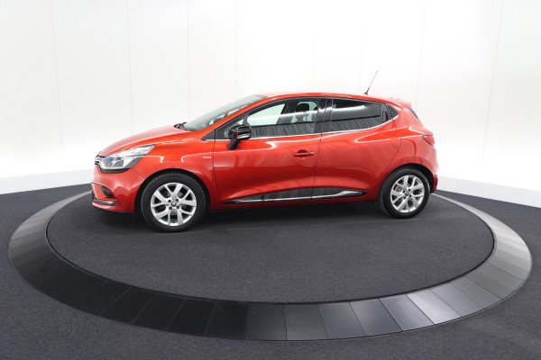 Renault Clio TCe 90 Limited | Trekhaak | Parkeersensoren | Navigatie | Cruise Control | Begrenzer | Bluetooth Verbinding