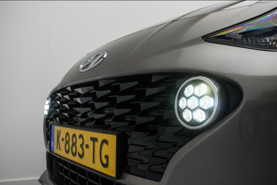 Hyundai i10 Cross 1.0 Comfort NL-auto [ Trekhaak Carplay Airco Cruise Control ]