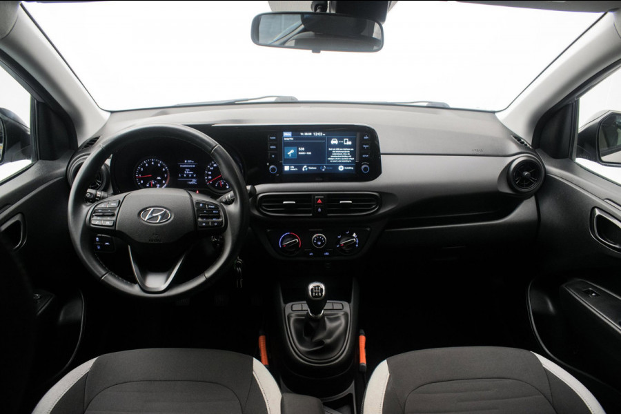 Hyundai i10 Cross 1.0 Comfort NL-auto [ Trekhaak Carplay Airco Cruise Control ]