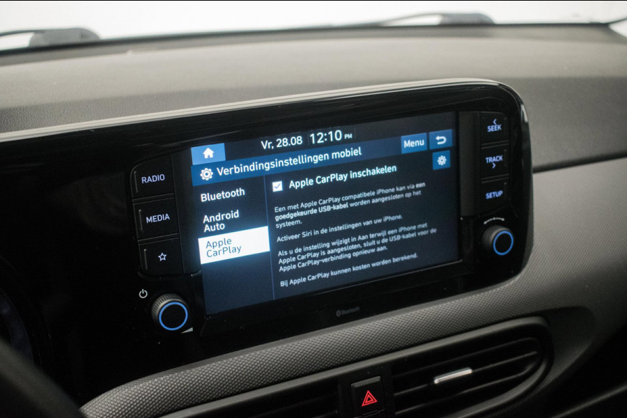 Hyundai i10 Cross 1.0 Comfort NL-auto [ Trekhaak Carplay Airco Cruise Control ]